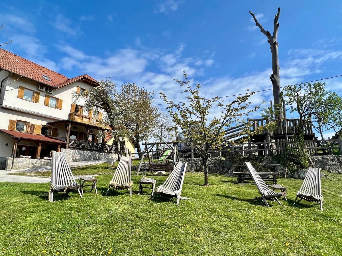 Guest House Domacija Krnc Hrib pri Hinjah Exterior foto