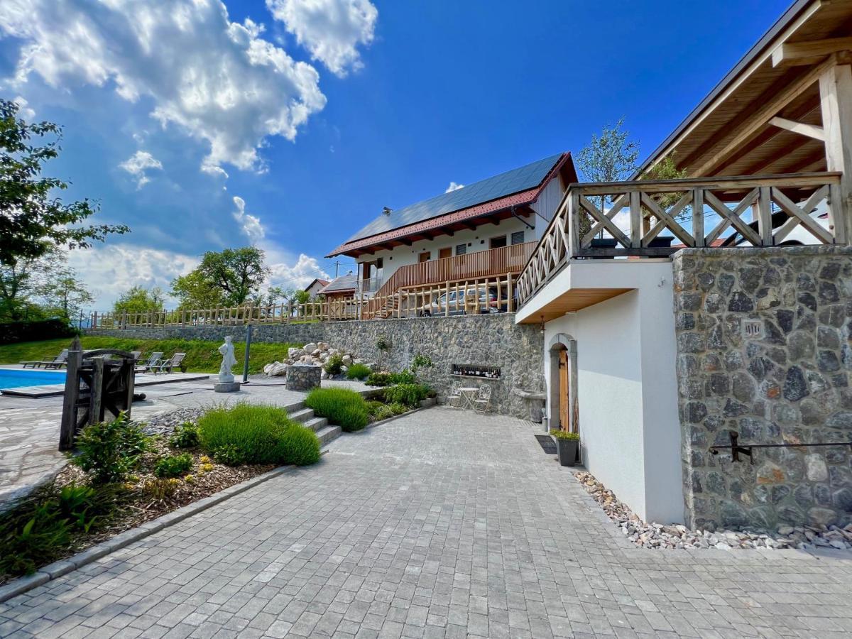 Guest House Domacija Krnc Hrib pri Hinjah Exterior foto