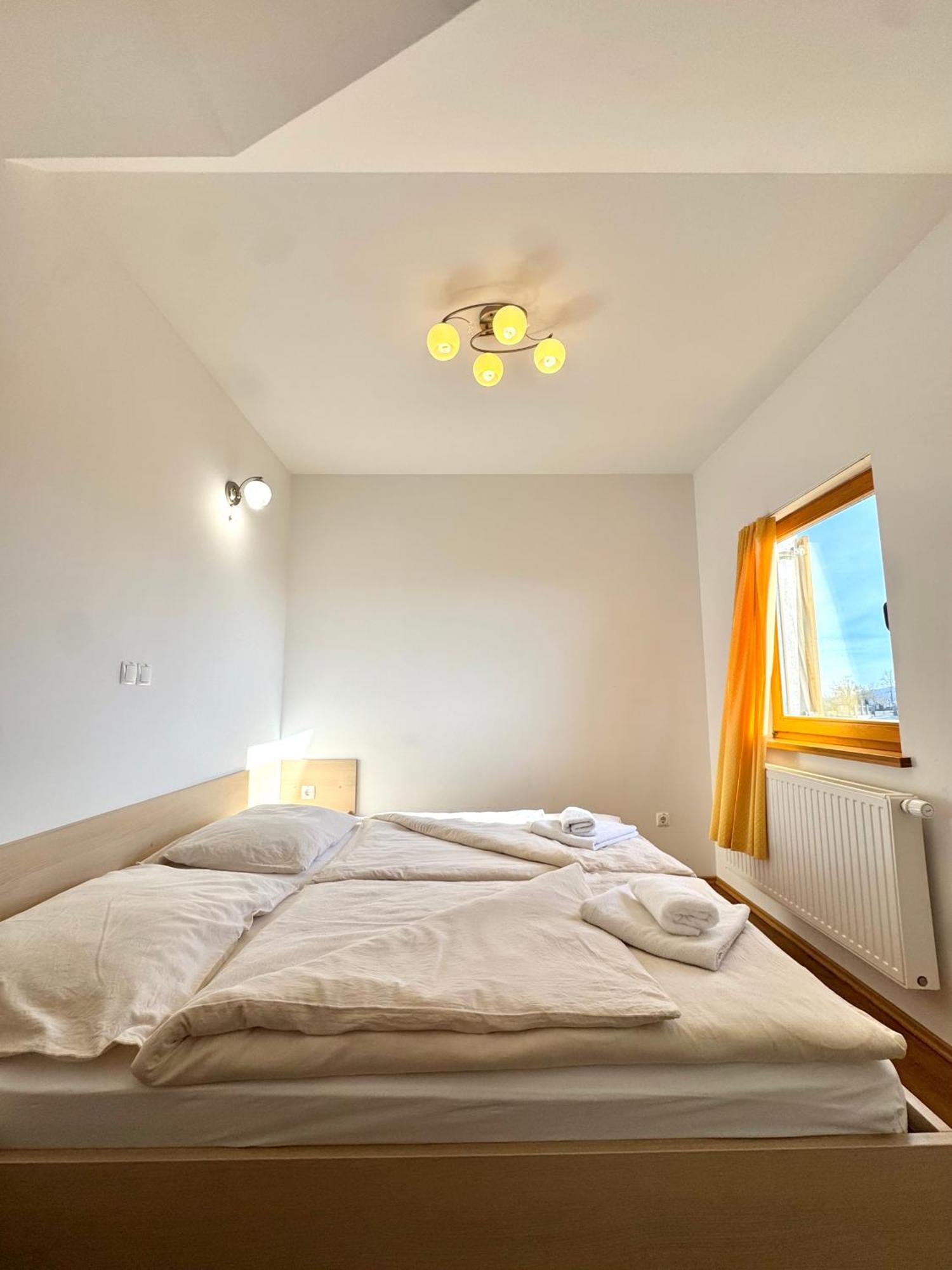 Guest House Domacija Krnc Hrib pri Hinjah Exterior foto